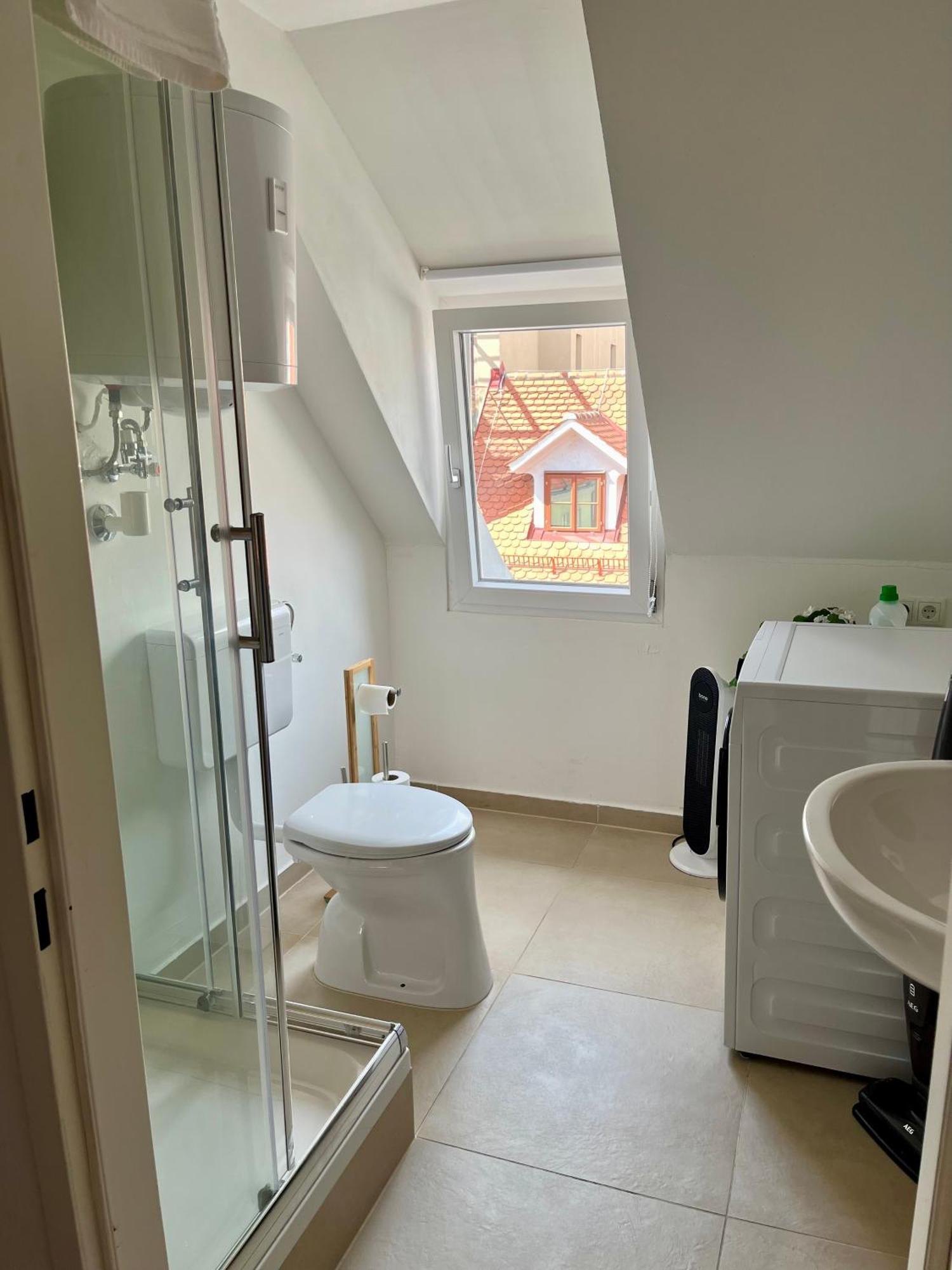 Flores Center - Easy Self-check-in Appartement